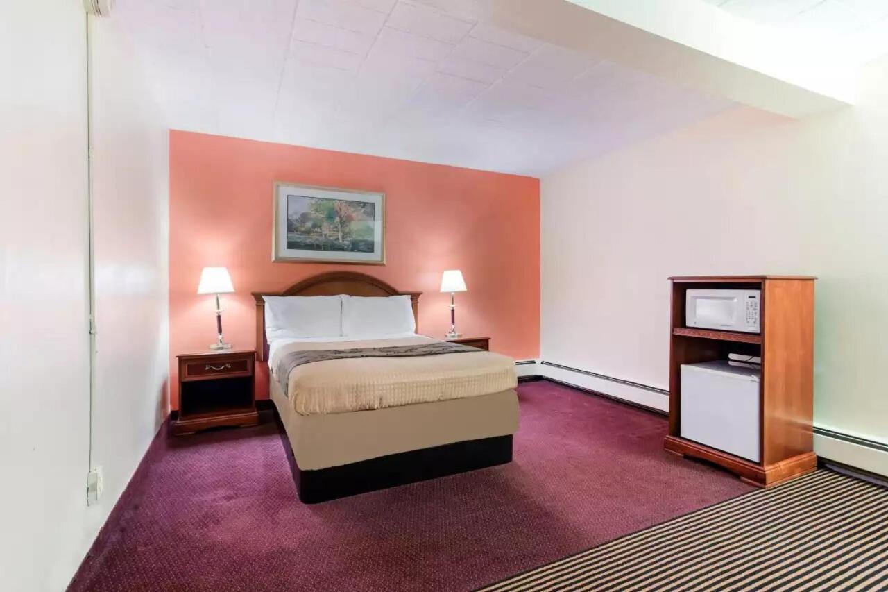 Royal Inn Clearfield Eksteriør bilde